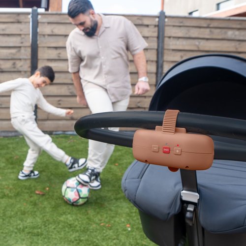 Zazu ROBBY - Houpadlo kočárku - hnědé